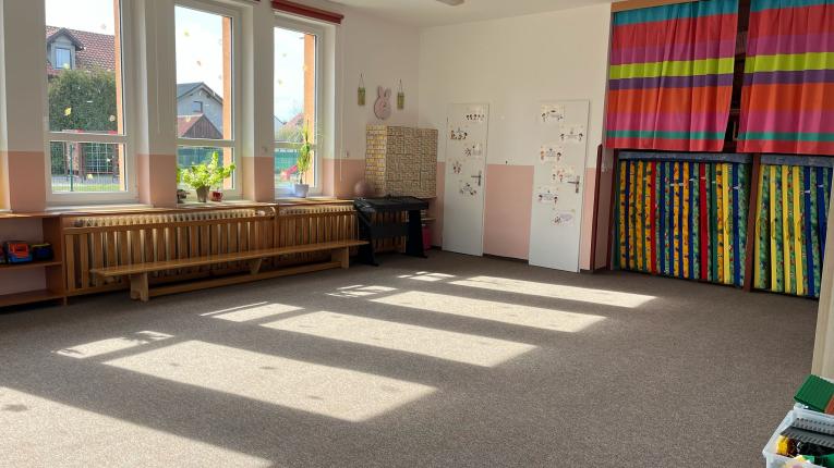 Koberec ve třídě Zajíců